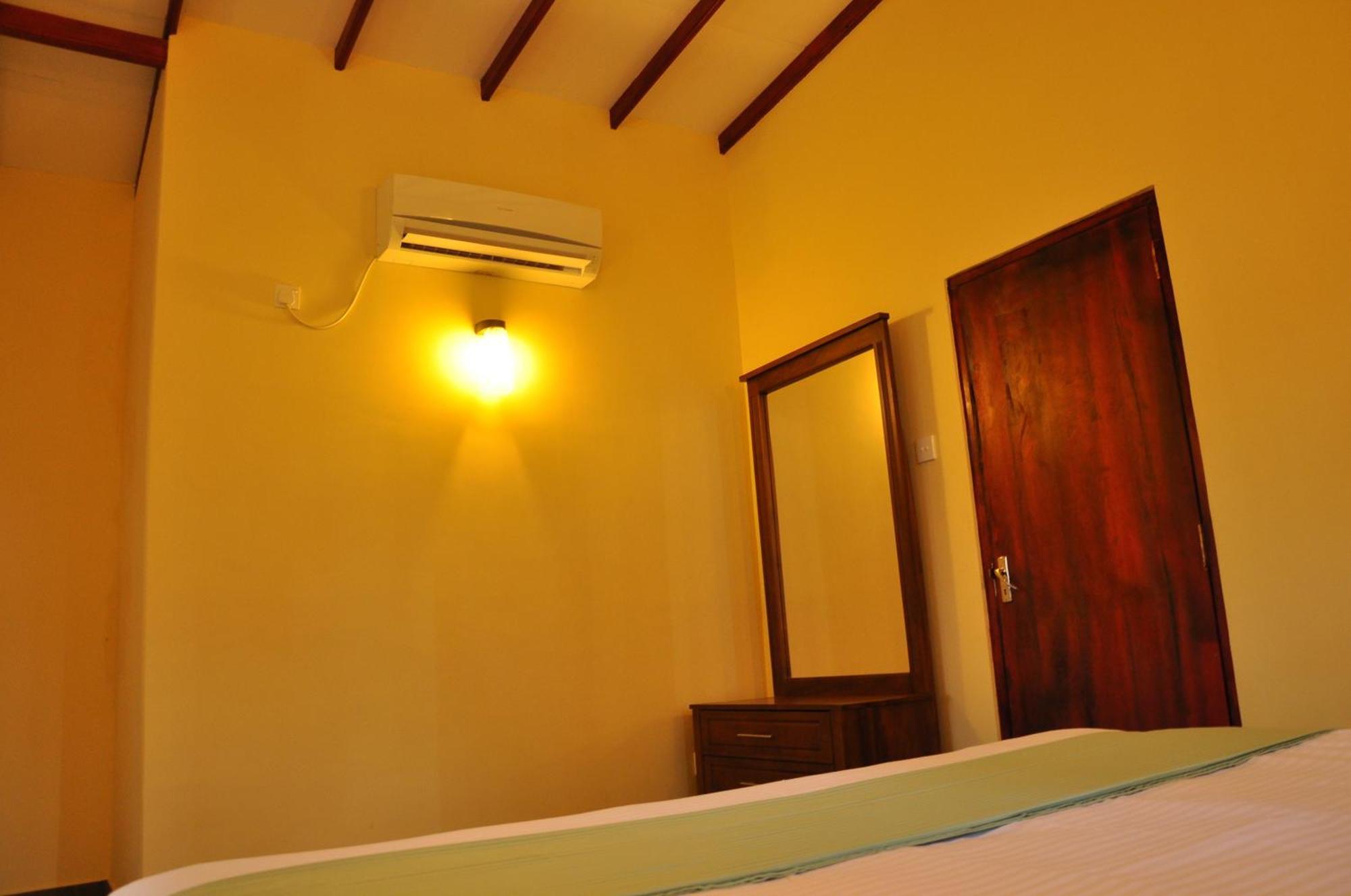 Oak Residencies Villa Kiribathgoda Cameră foto