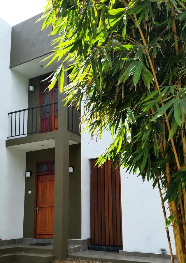 Oak Residencies Villa Kiribathgoda Exterior foto